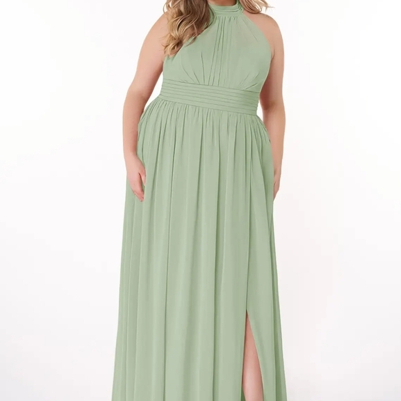Bill Levkoff Dresses & Skirts - Bill Levkoff Sage Green Halter Maxi Dress
